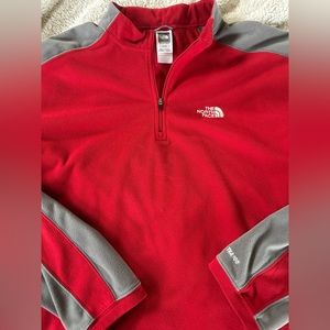 XL The North Face fleece pullover. Red/gray.
